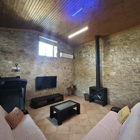 Angel's House Nyaraló *